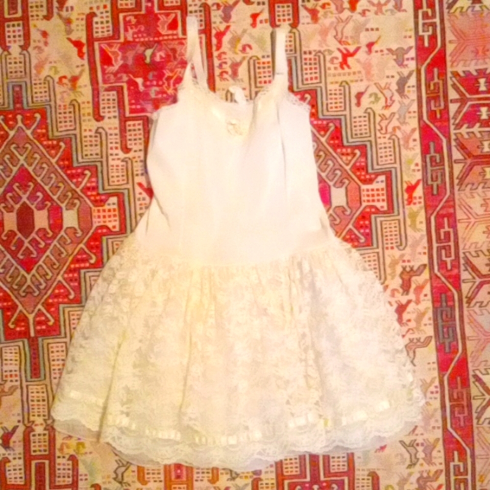Vintage christening dress SEE DESCRIPTION